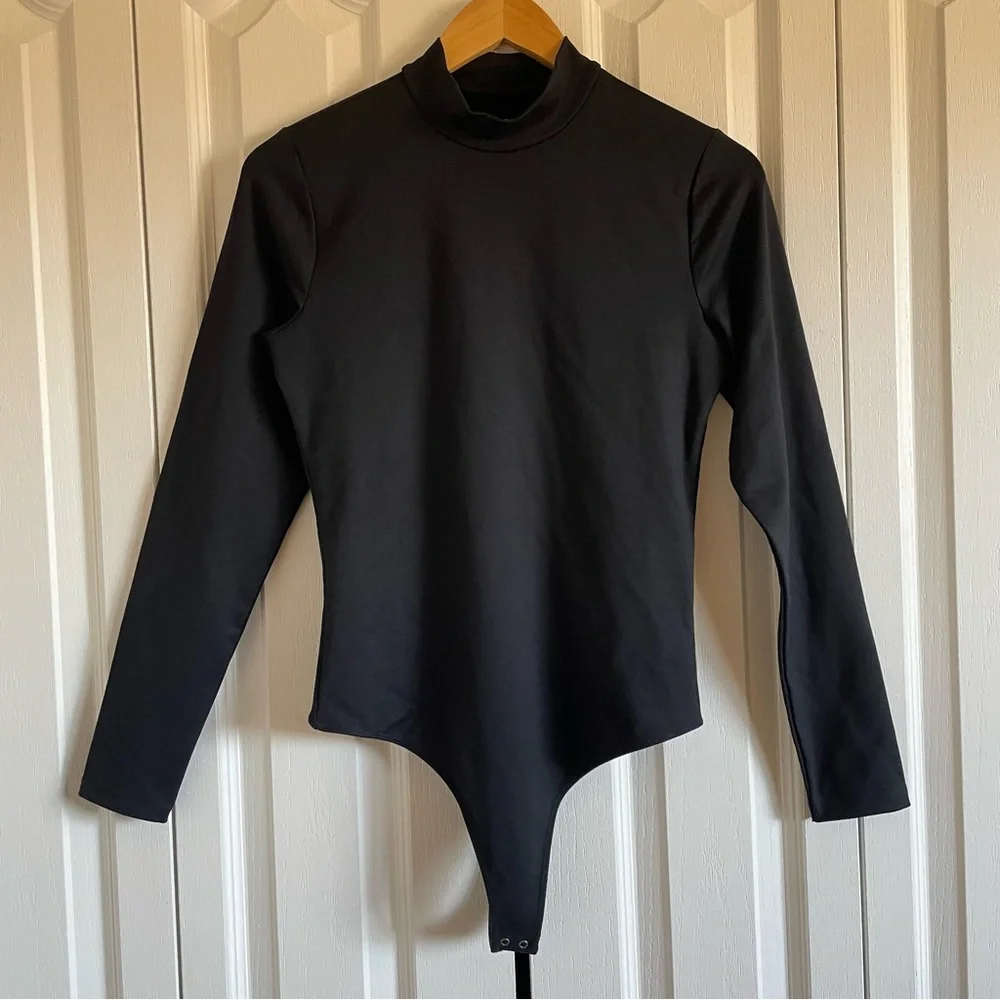 Abercrombie & Fitch Soft Collection Long Sleeve Bodysuit Womens M Black Cutout - Picture 3 of 15